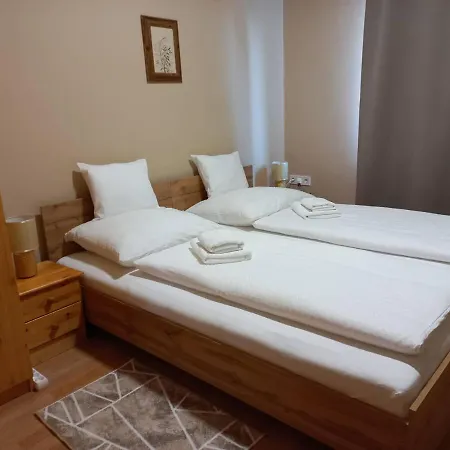 Family Panzio Bed & Breakfast Zalakaros